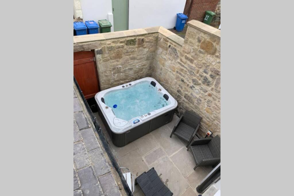 The Rockpool - Private Hot Tub And Sea Views Villa Amble Luaran gambar